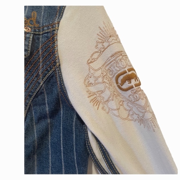 Eckored Ladies Striped Button Up Denim Jacket - Picture 3 of 9